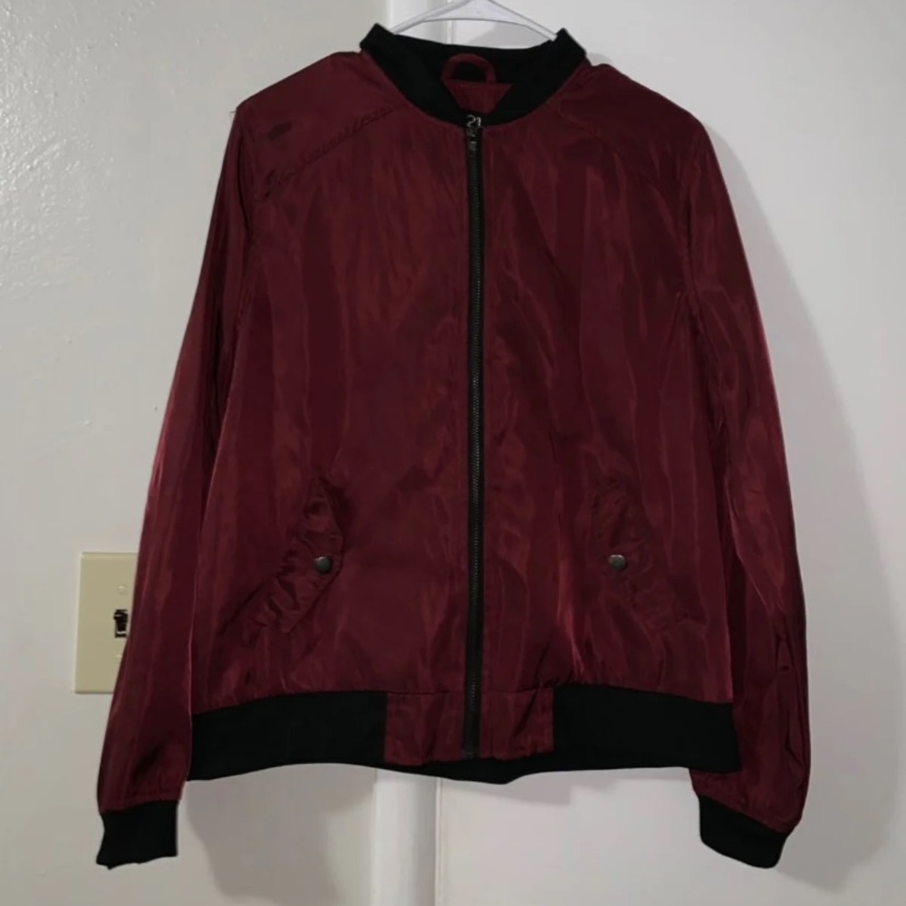 Women’s bomber jacket